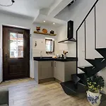 Authentic Andalusian Townhouse - Private Roof Terrace - 5Min Beach Dom wakacyjny