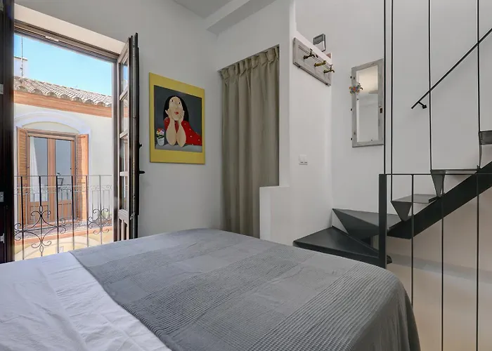 Authentic Andalusian Townhouse With Roof Terrace, Steps From The Casa vacanze Estepona